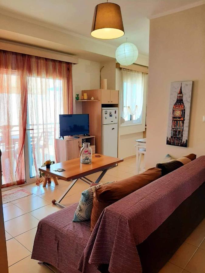 Central Square Appartment With Panoramic View Kalamata Exterior photo