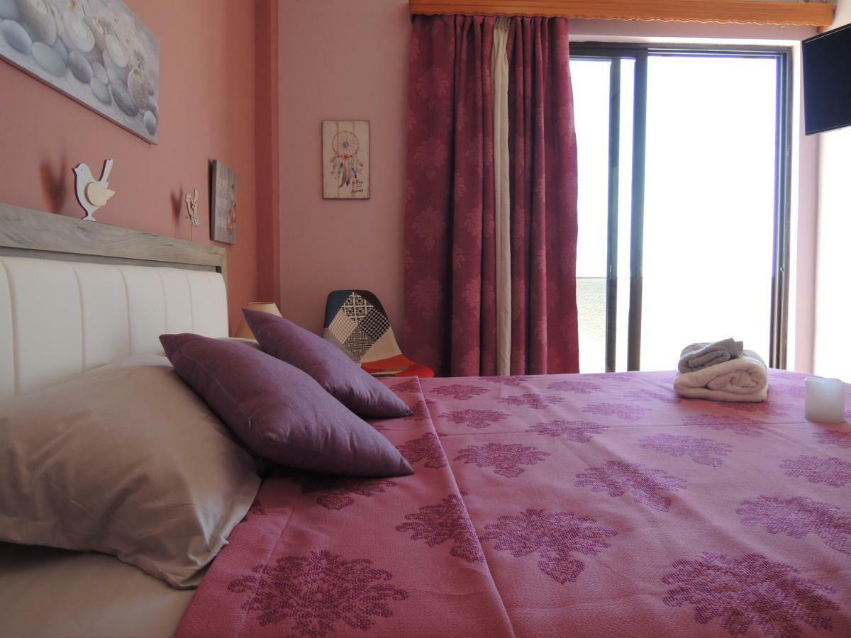 Central Square Appartment With Panoramic View Kalamata Exterior photo