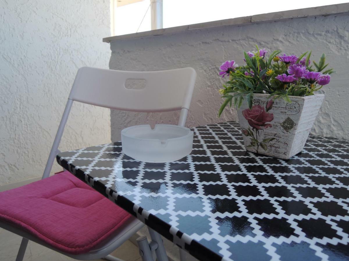 Central Square Appartment With Panoramic View Kalamata Exterior photo